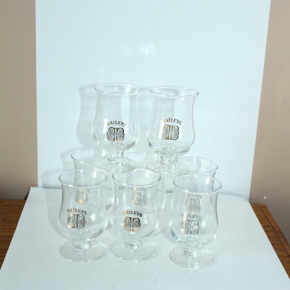 ☀️ 4/$20 Baileys  Shot Tulip Glasses Lot of 8  Celtic Knot Vintage